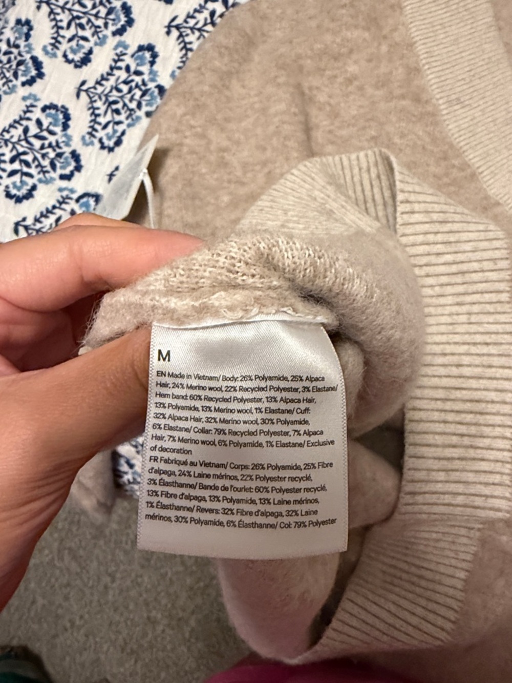 NWT Lululemon alpaca wool blend v neck sweater - Picture 4 of 4